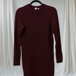 GAP Women's Ribbed Crew Neck Sweater - Deep Burgundy